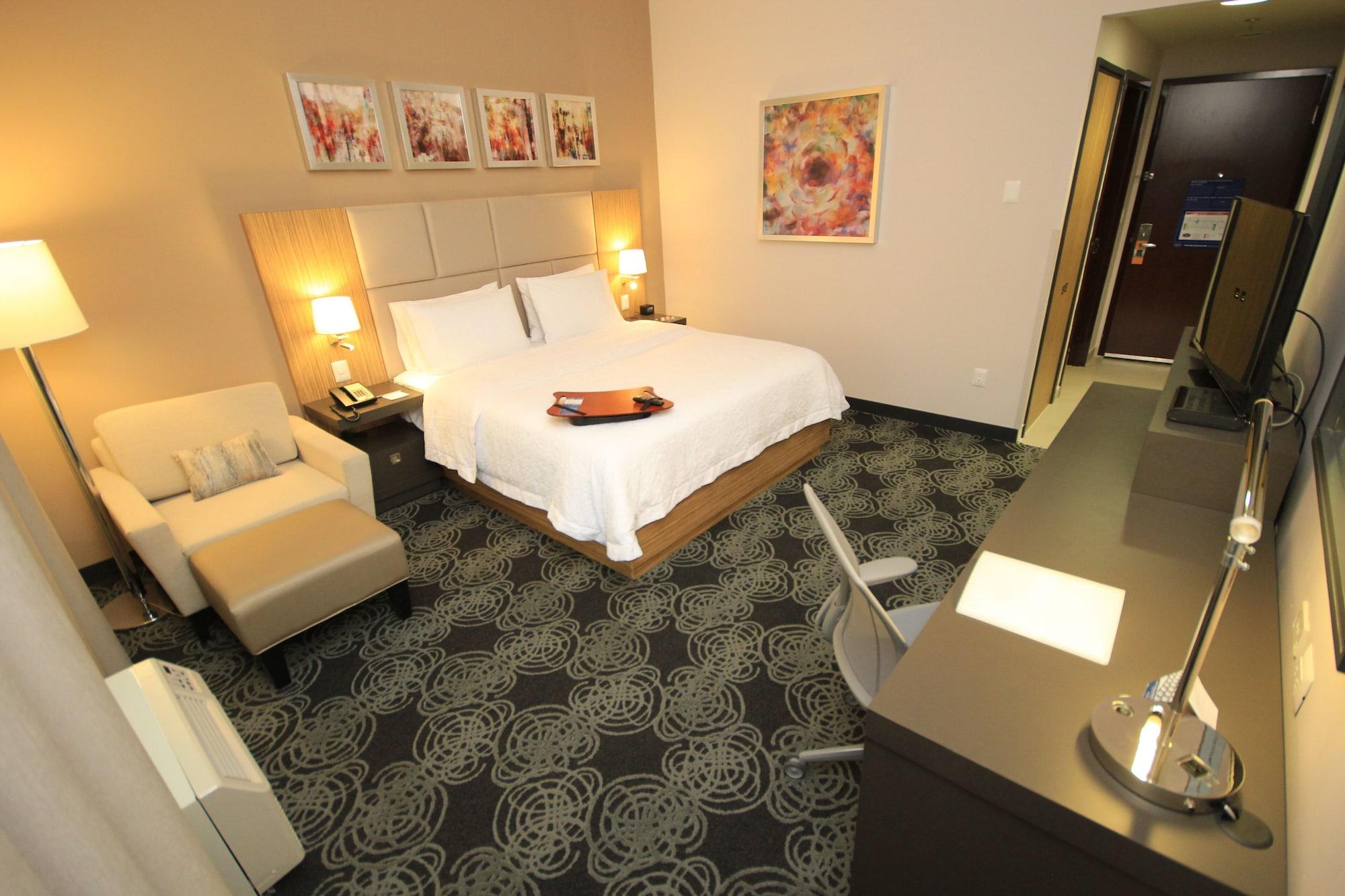 Hampton Inn Zacatecas Exterior photo